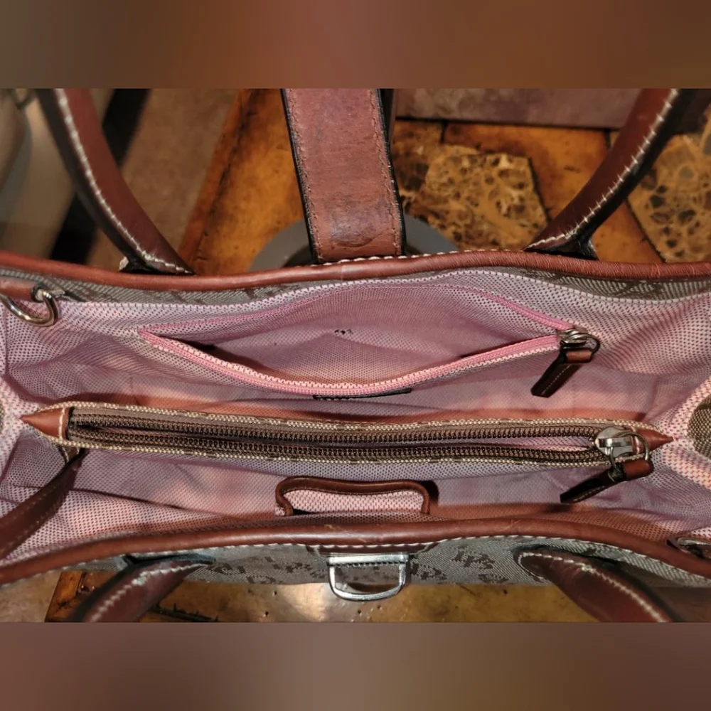 Dooney & Bourke HANDBAG BEIGE - Picture 12 of 13